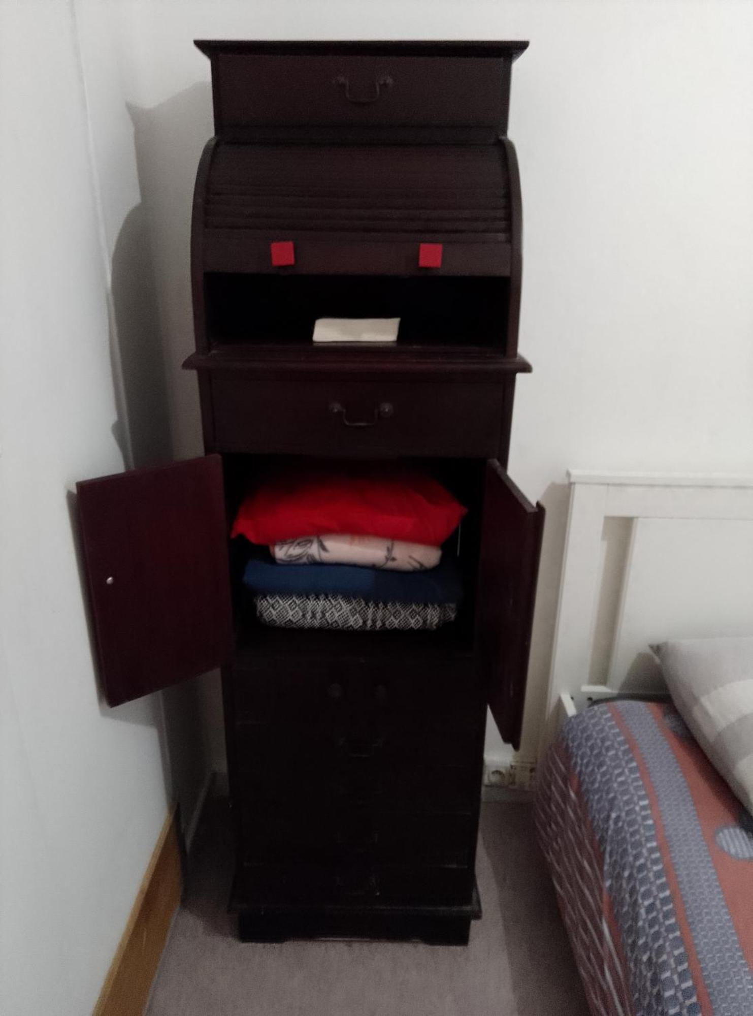 Guesthouse Familial Pour 2,3,4 Personnes De 44M2- Accessible Handic -Rez De Chaussee-Vues Sur Rue Et Patio Prive - Sejour, Chambre Separee-Cuisine,Salle De Bain,Lit Double Et Canape-Lit 2Pers-Entree De La Rue Berzelius-5 Minutes Du Metro Brochant-Lig Paris Exterior foto