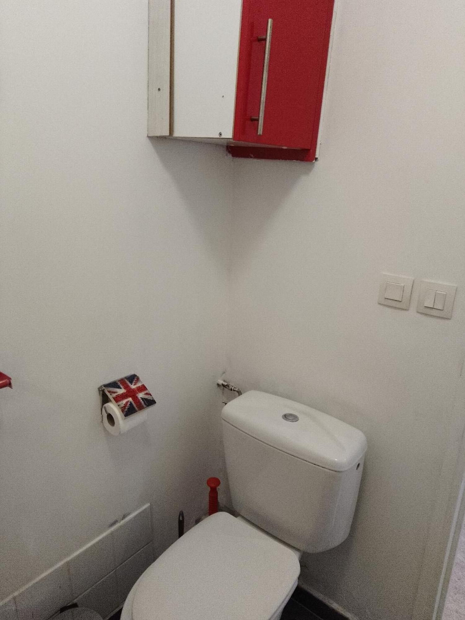 Guesthouse Familial Pour 2,3,4 Personnes De 44M2- Accessible Handic -Rez De Chaussee-Vues Sur Rue Et Patio Prive - Sejour, Chambre Separee-Cuisine,Salle De Bain,Lit Double Et Canape-Lit 2Pers-Entree De La Rue Berzelius-5 Minutes Du Metro Brochant-Lig Paris Exterior foto